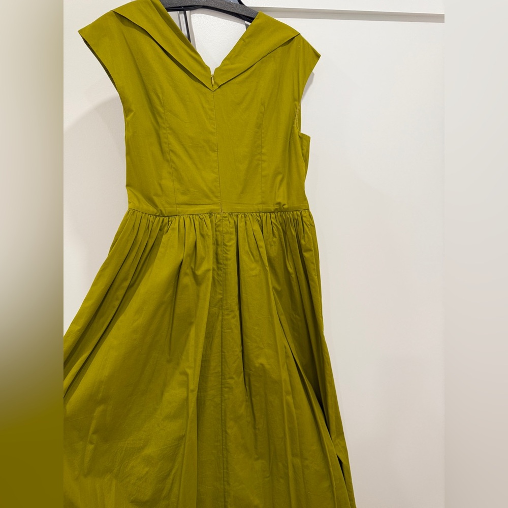 Tove Elegant Olive Green Dress - Picture 8 of 10